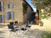 Attractive 4 Bedroom Stone House With Separate Gite And Swimming Pool Near Mansle