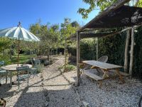 House with Gîte and Garden In The Beautiful Village Of Verteuil-sur-Charente