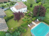 Detached 5 Bedroomed Character Property With A Pool