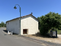 Belle Maison de Campagne avec Grange Attenante et Accès à la Rivière Charente