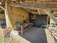 Superb Character House with 2 Bedrooms Between Champagne Mouton and Saint-Laurent-de-Céris