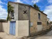 Beautiful Village House, Lovely Exterior And GîtePotential