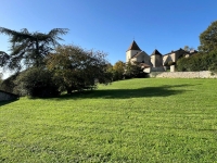 Belle maison en Pierre avec Piscine et Grand Jardin