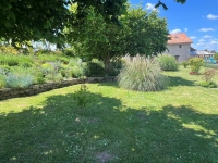 Élégante Demeure Ancienne avec Piscine et Jardin Paysager