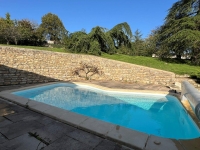 Belle maison en Pierre avec Piscine et Grand Jardin