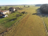 Maison Ancienne Avec 5 Chambres Et Diverses Dépendances Sur Un Terrain De 73105m²