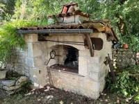 SUPERBES VUES ! Maison en Pierre de 4 Chambres à Nanteuil-en-Vallée