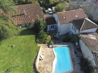 Belle maison en Pierre avec Piscine et Grand Jardin