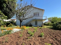 Charming 4-Bed Home with Garden in Quiet Central Ruffec