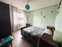 Charming Stone House with 5 Bedrooms, Garden and Pool - 10 Minutes from Ruffec