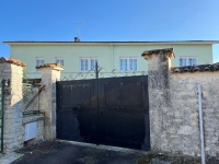 Belle Maison De 6 Chambres Avec Piscine Proche d'Aigre