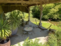 6 Bedroom Mill On Over 1 Acre Of Landscaped Gardens, Swimming Pool And Barn