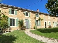 Superbe Maison de Campagne à Nanteuil en Vallée