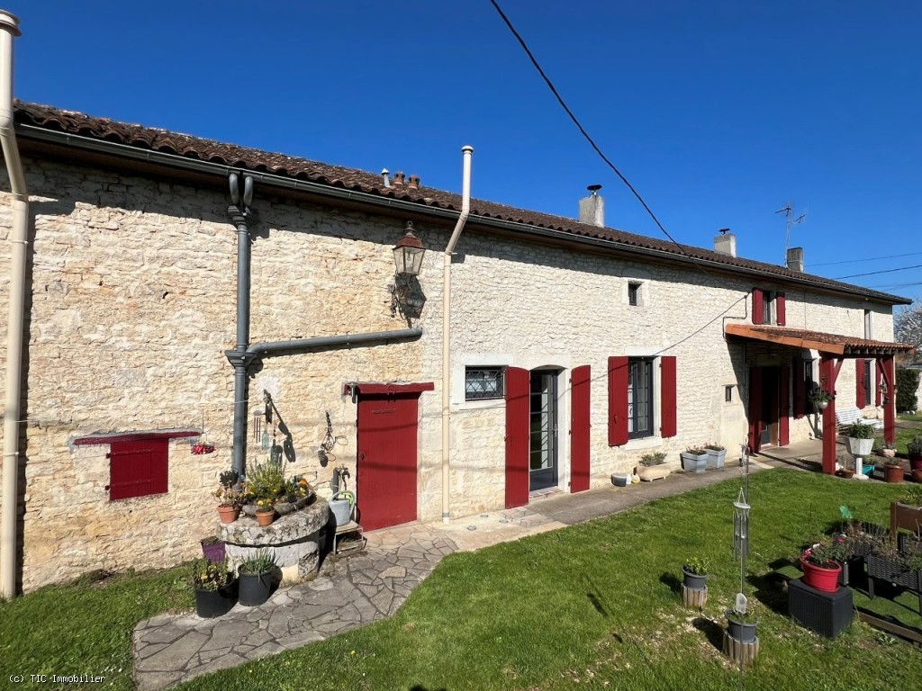 Grande Maison de 5 Chambres avec Grange