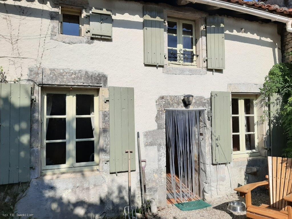 Jolie Petite Maison De Caractère Avec 2 Chambres
