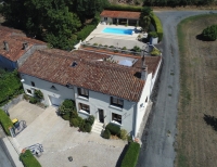 Joli Maison de Campagne 3kms de Mansle-Les-Fontaines