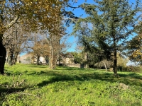 Très Belle Maison du 17e Siècle avec Beau Parc et Dépendances