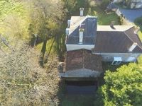 Très Belle Maison du 17e Siècle avec Beau Parc et Dépendances