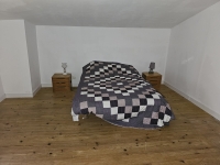 Charmante Maison avec 2 Chambres et Grange - Dans Un Village Pittoresque