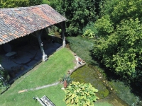 6 Bedroom Mill On Over 1 Acre Of Landscaped Gardens, Swimming Pool And Barn