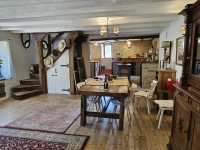 Superb Character House with 2 Bedrooms Between Champagne Mouton and Saint-Laurent-de-Céris
