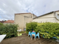 Charming Stone House with 5 Bedrooms, Garden and Pool - 10 Minutes from Ruffec
