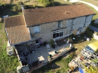 Grande Maison de 5 Chambres avec Studio et Grand Terrain