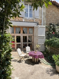 Nanteuil-En-Vallée Maison de Charme à l'Ancienne