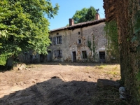 Ancien petit Manoir à rénover