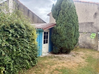 Charming Stone House with 5 Bedrooms, Garden and Pool - 10 Minutes from Ruffec