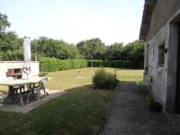Pretty 3 Bedroomed Cottage With A Garden and Barn. Ideal Holiday Home