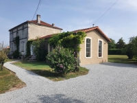 Magnifique Maison de Maître sur plus d'un Hectare de Terrain et avec de Belles Dépendances