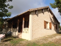 Detached Bungalow With A Pleasant Outlook