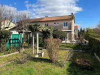 Maison de 5 Chambres avec Jardin au Centre de Ruffec