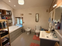 Maison de Caractère avec 5 Chambres 6 Minutes d'Aunac-Sur-Charente