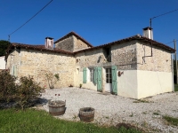 Charming Country House with Beautiful Gardens Close To Champagne Mouton & Confolens