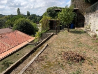 Maison de Ville dans une Rue Calme