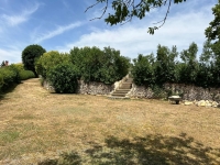 Belle Maison de Campagne avec Vues Magnifiques et Terrain de Golf 2 Trous! - Proche de Nanteuil