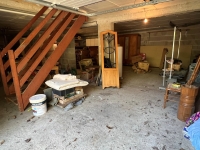 Pavillon Semi-Enterré Avec Beau Et Grand Jardin
