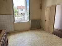 Stone House with Great Potential – 3 Bedrooms, Garden, and Attic to Convert