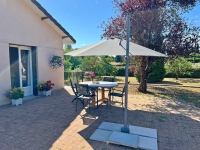 Large Detached House For Sale with Basement in Verteuil-sur-Charente