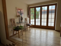 Spacious Family Home with Pool, 6 Bedrooms – Peaceful Hamlet Setting, 2.5 km from Village Centre