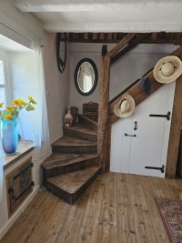 Superb Character House with 2 Bedrooms Between Champagne Mouton and Saint-Laurent-de-Céris