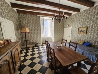 Belle Maison De Ville Avec Jardin Clos de Murs