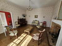 Belle Maison De Ville Avec Jardin Clos de Murs