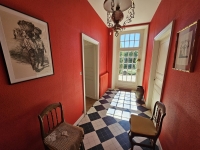 Belle Maison De Ville Avec Jardin Clos de Murs