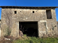 Deux Maisons en Pierre à Rénover Sur Un Terrain De 1859m²