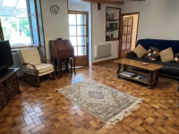 Maison De Campagne Située Au Calme A Vendre. 2 Chambres Et Grand Jardin