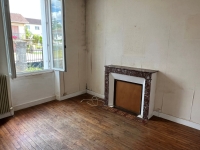 Stone House with Great Potential – 3 Bedrooms, Garden, and Attic to Convert