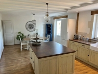Belle Maison de Campagne avec Vues Magnifiques et Terrain de Golf 2 Trous! - Proche de Nanteuil